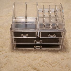 Clear Cosmetic Storage Organizer